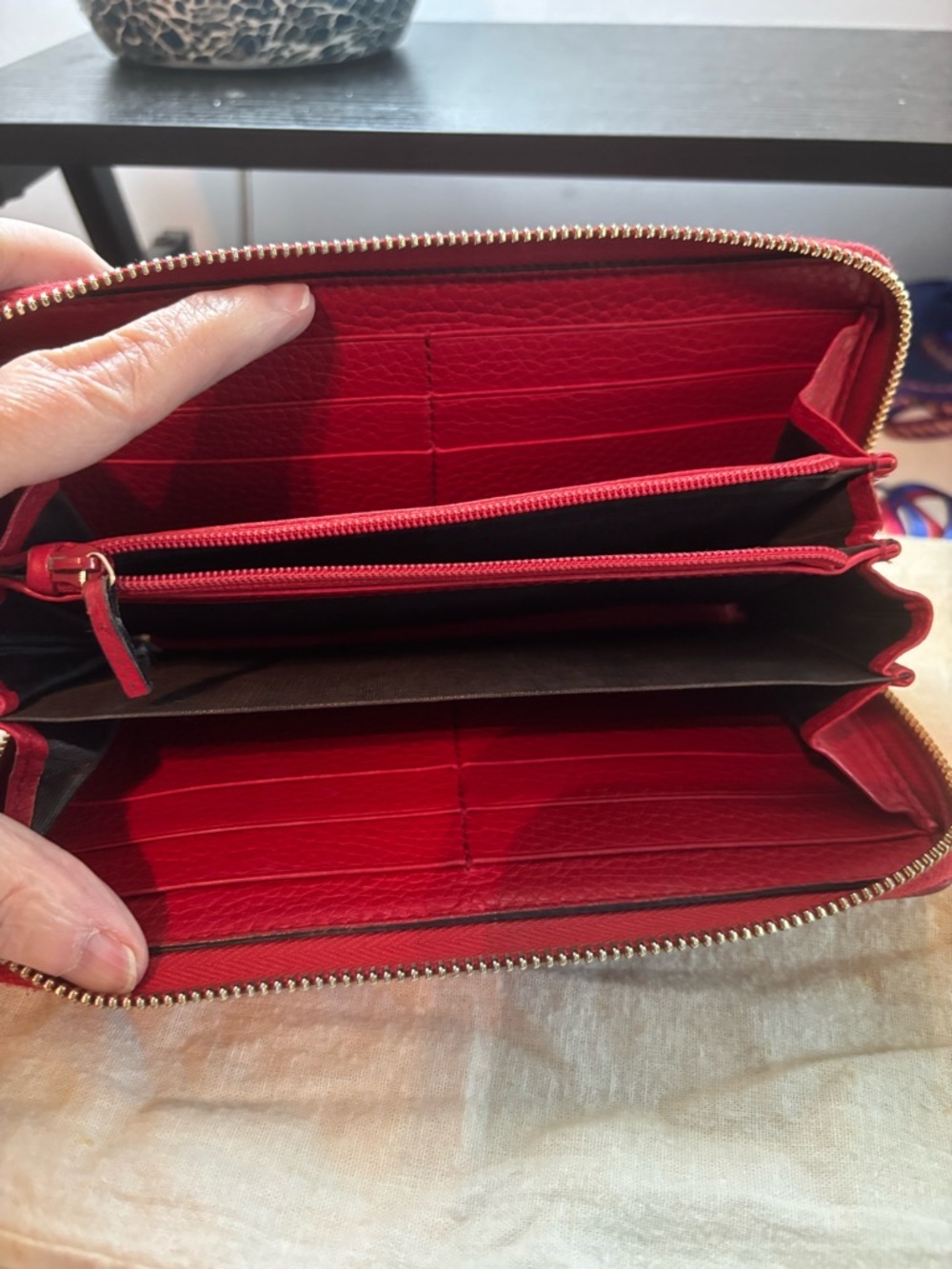 Authentic Gucci Soho Disco Zip Wallet Red - EXCELLENT Condition with Dust Bag - Picture 8 of 9